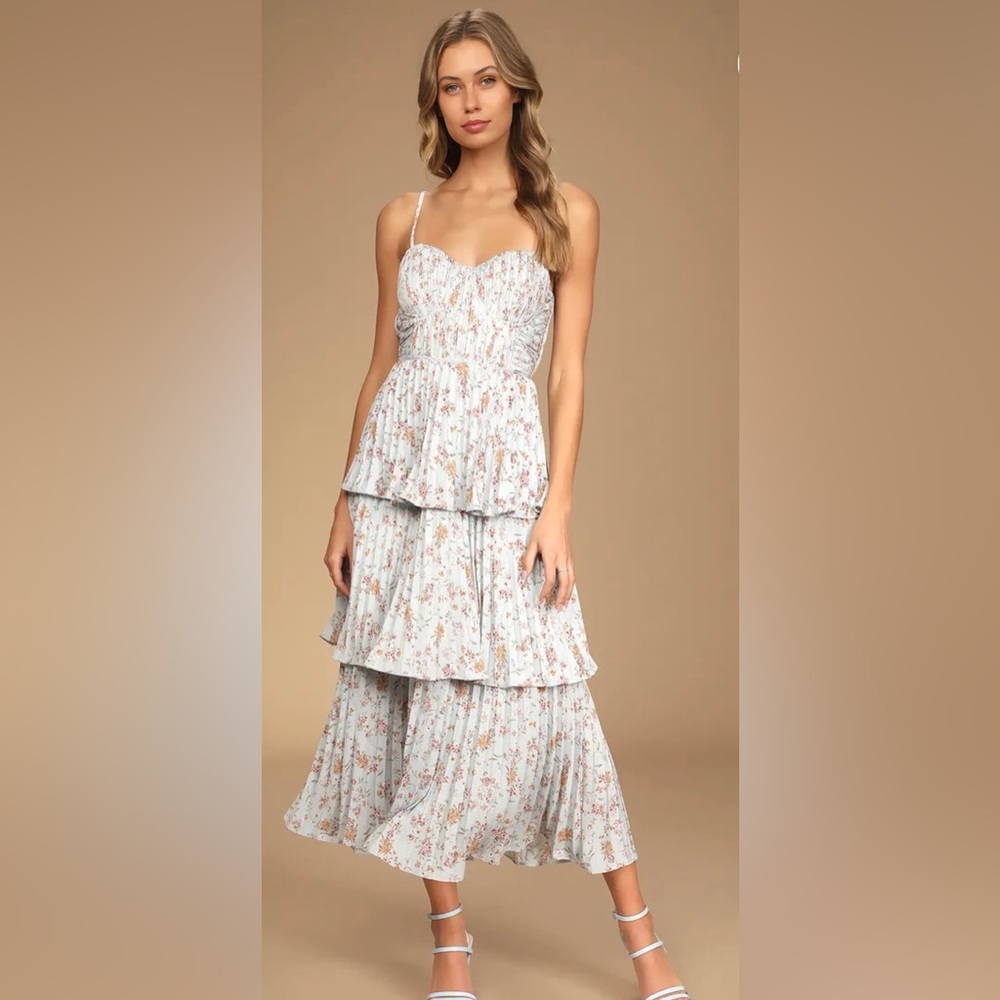 Cascading Crush Pale Blue Floral Print Tiered Bustier Midi Dress Sz M